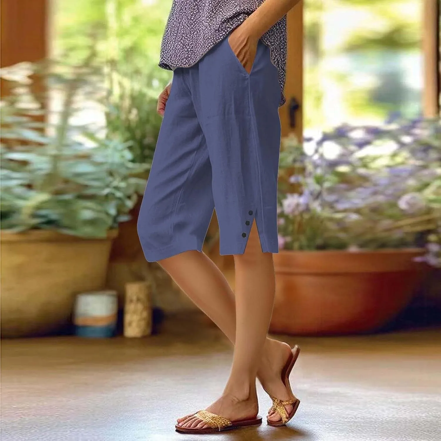 Linen Bermuda Shorts for Women Knee Length Casual Summer Petite Capri Shorts Lightweight Beach Pants with Pockets