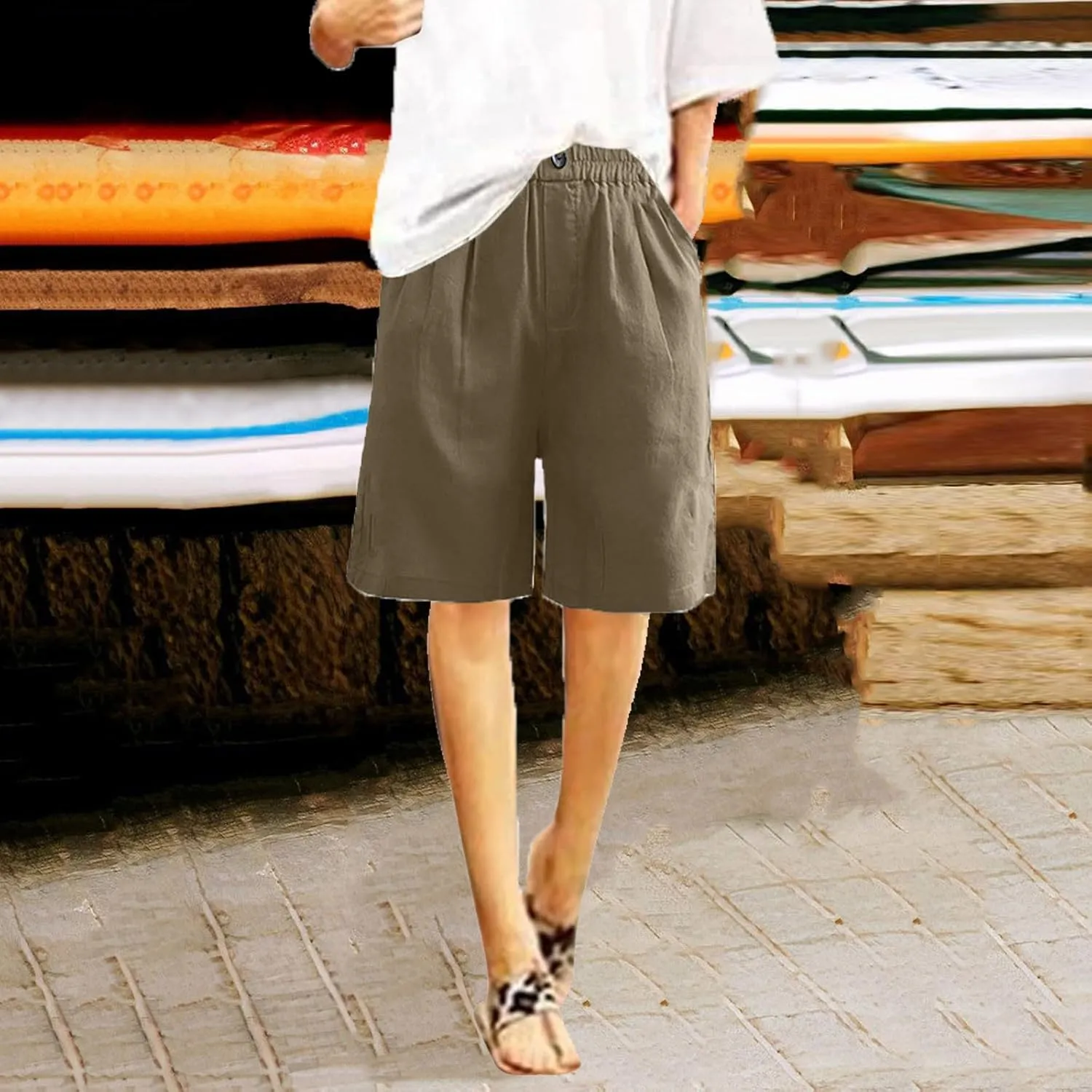 Women Summer Cotton Linen Bermuda Shorts Elastic Waist Wide Leg Shorts Loose Knee Length Shorts Casual Beach Shorts