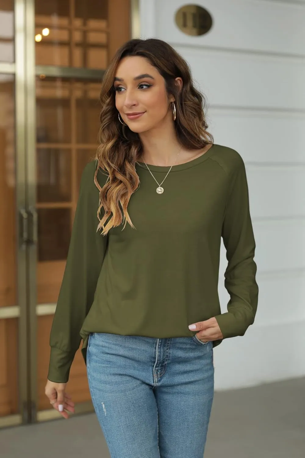 Yiantede Womens Tunic Tops Long Sleeve Round Neck Soft Loose Long Blouse Shirts Side Split Casual T Shirt Pink